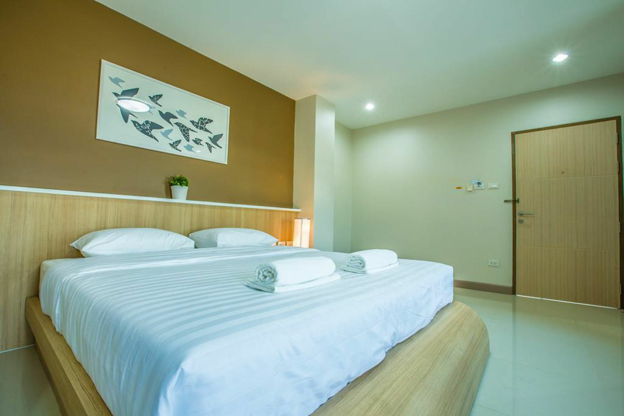 Central Place Serviced Apartment Angsila Chonburi Ngoại thất bức ảnh