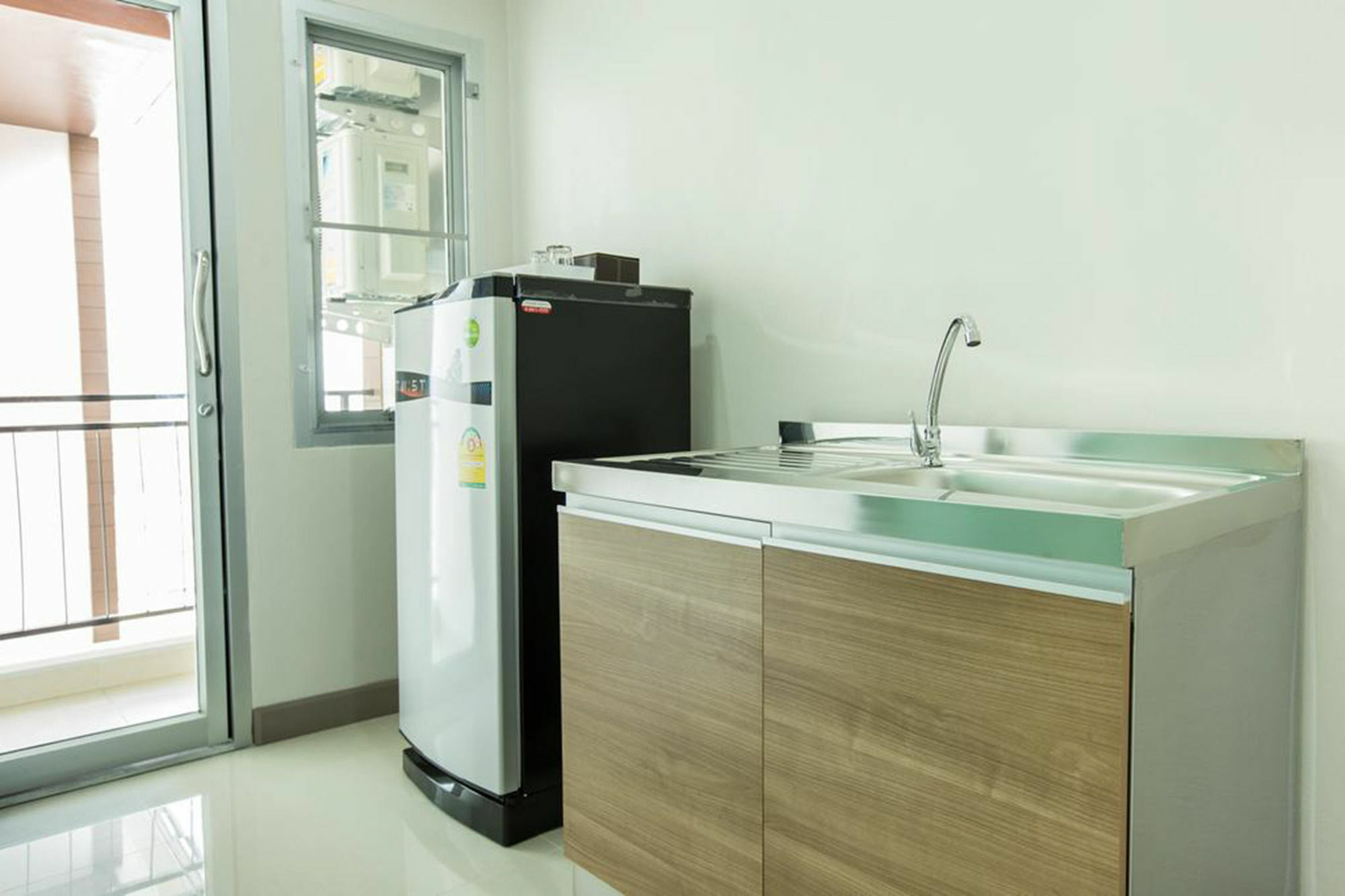 Central Place Serviced Apartment Angsila Chonburi Ngoại thất bức ảnh