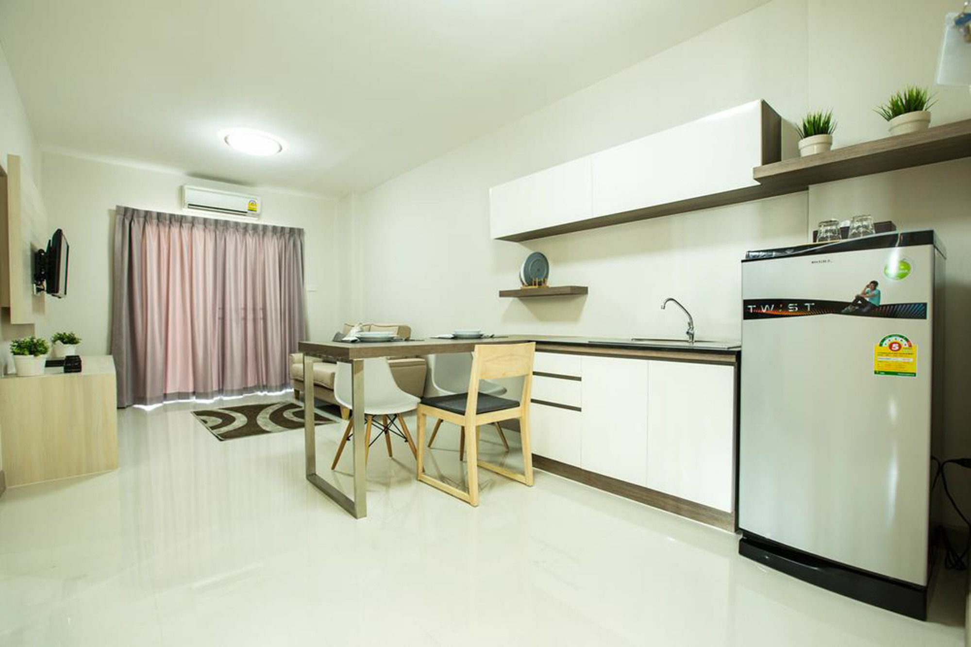 Central Place Serviced Apartment Angsila Chonburi Ngoại thất bức ảnh